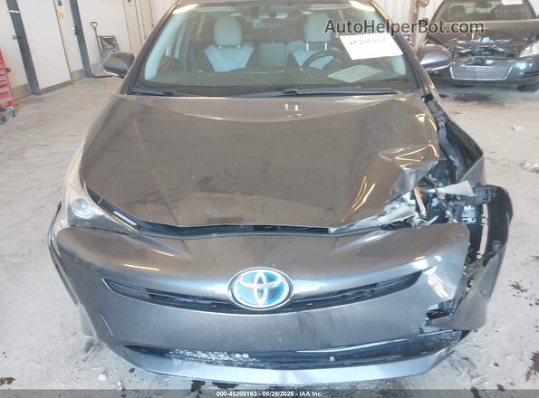 JTDKARFU3G3516656 2016 TOYOTA PRIUS Серый Вид спереди