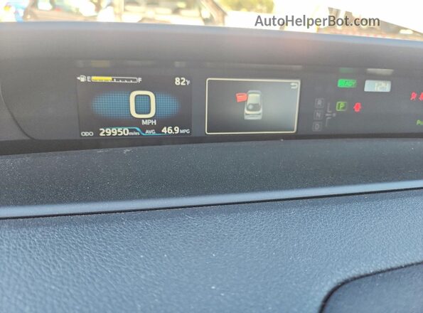 JTDL9MFUXM3031071 2021 TOYOTA PRIUS Silver Սարքավորումների վահանակի տեսք