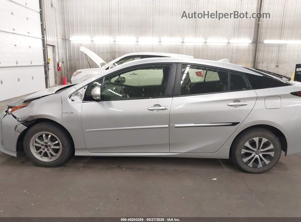 JTDL9RFU5K3011157 2019 TOYOTA PRIUS Silver სალონის 360-გრადუსიანი ხედი