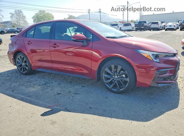 JTDP4MCE4T3527902 2026 TOYOTA COROLLA Red Przód prawy