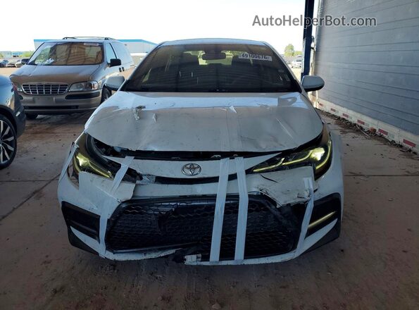 JTDP4RCE7LJ013518 2020 TOYOTA LL White Front view