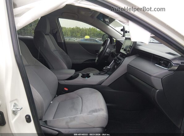 JTEAAAAH2MJ028616 2021 TOYOTA VENZA White Front interior view