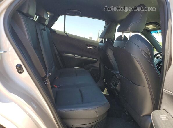 JTEAAAAH9MJ046045 2021 TOYOTA VENZA Серебряный Вид задних сидений