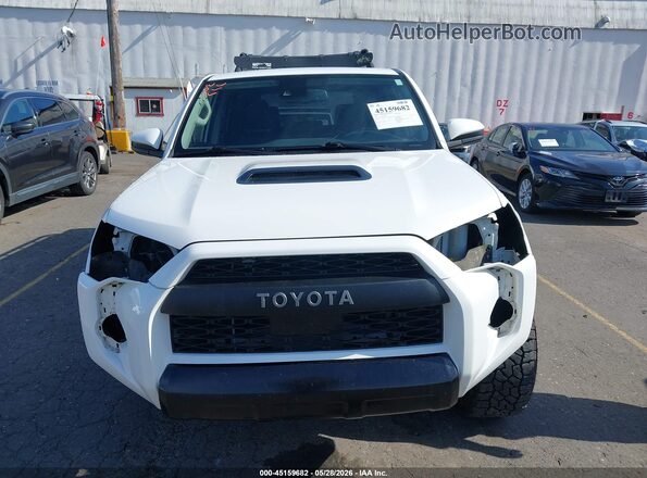 JTEBU5JR1L5794386 2020 TOYOTA 4RUNNER White უკანა სალონის ხედი