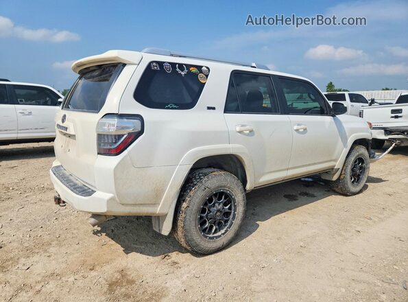 JTEBU5JR3G5396814 2016 TOYOTA 4RUNNER White 