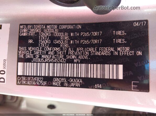 JTEBU5JR5H5452432 2017 TOYOTA 4RUNNER Серебряный Вид подкапотного пространства