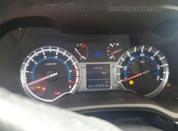 JTEBU5JR7K5671867 2019 TOYOTA 4RUNNER Серебряный Вид щитка приборов