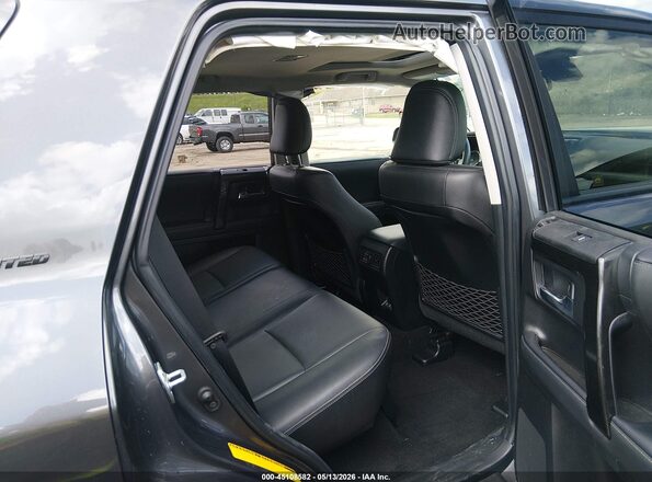 JTEBU5JR9L5776119 2020 TOYOTA 4RUNNER Gray Вид наклейки з VIN-кодом