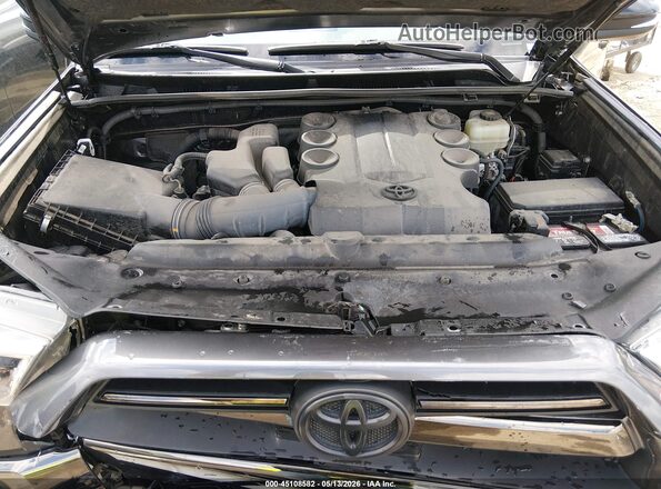 JTEBU5JR9L5776119 2020 TOYOTA 4RUNNER Gray Вид ззаду