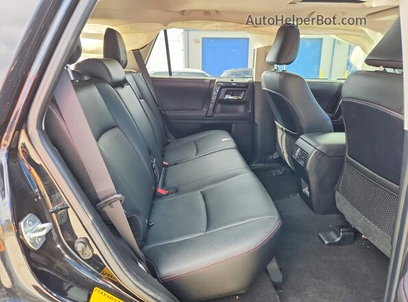 JTELU5JR9M5894256 2021 TOYOTA 4RUNNER Black Rear interior view