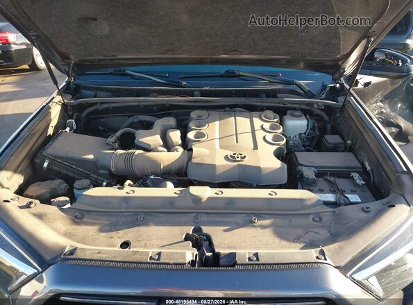 JTEMU5JR1P6156468 2023 TOYOTA 4RUNNER Серый Вид сзади