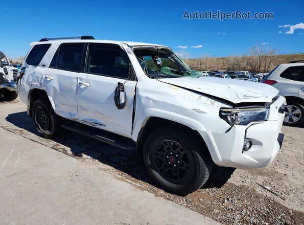 JTEMU5JR4M5887932 2021 TOYOTA 4RUNNER White 