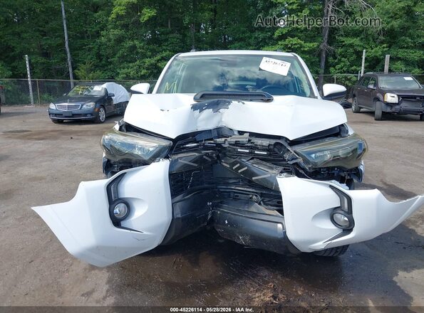 JTEMU5JR8M5903520 2021 TOYOTA 4RUNNER White 