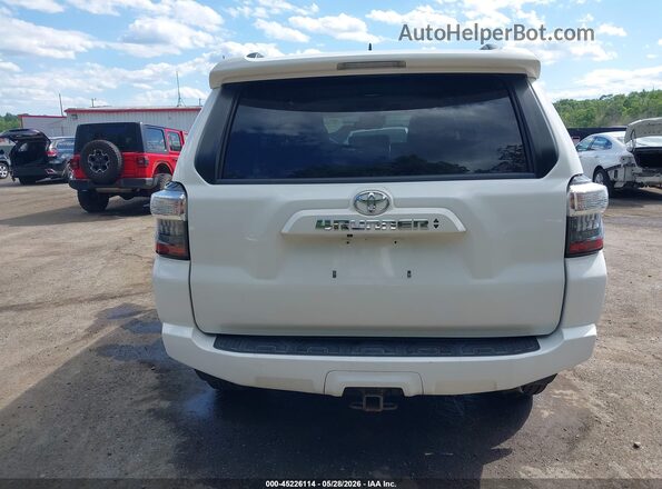 JTEMU5JR8M5903520 2021 TOYOTA 4RUNNER White 