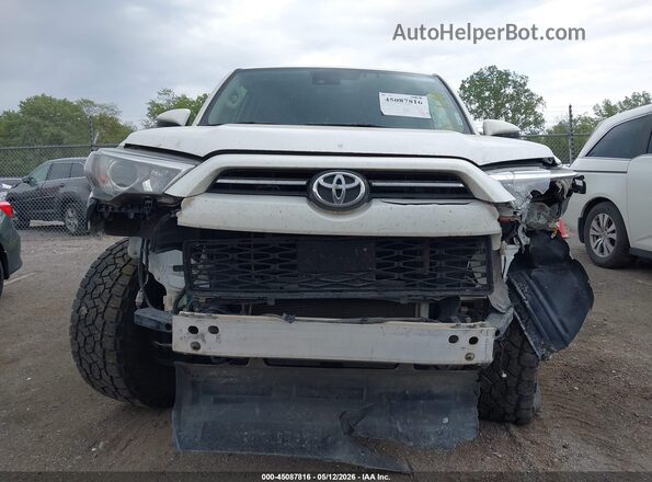 JTEMU5JRXM5868821 2021 TOYOTA 4RUNNER White Вид спереду