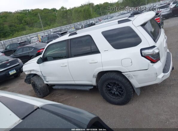 JTEMU5JRXM5868821 2021 TOYOTA 4RUNNER White Панорамний вид салону 360°