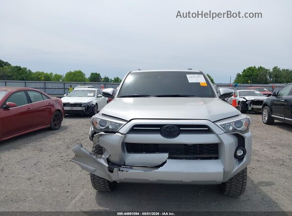 JTENU5JR5P6209693 2023 TOYOTA 4RUNNER Silver Vista del cuadro de instrumentos
