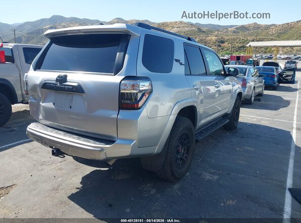 JTERU5JR1M5963385 2021 TOYOTA 4RUNNER Серебряный Задняя правая четверть