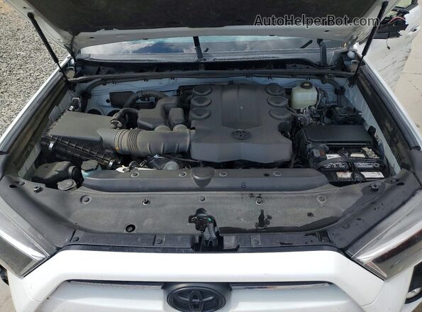 JTERU5JR2N6044121 2022 TOYOTA 4RUNNER White Շարժիչի բաժամունքի տեսք