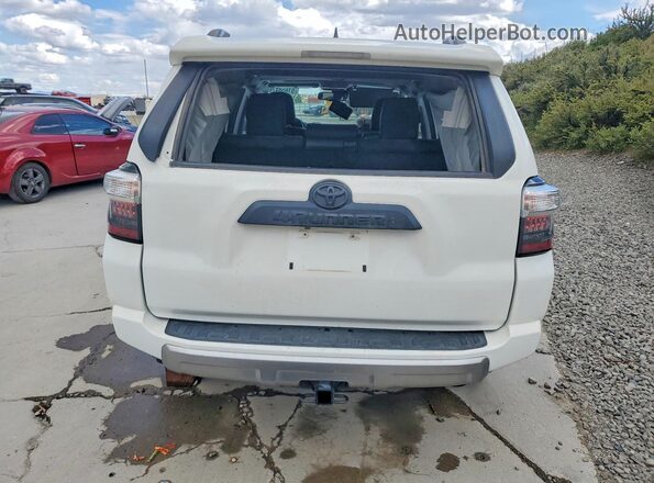 JTERU5JR2N6044121 2022 TOYOTA 4RUNNER White Հետևի տեսք