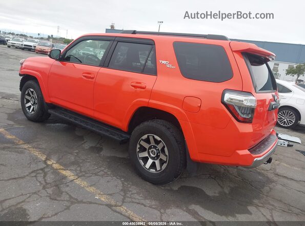JTERU5JR3R6243930 2024 TOYOTA 4RUNNER Orange Trasero izquierdo