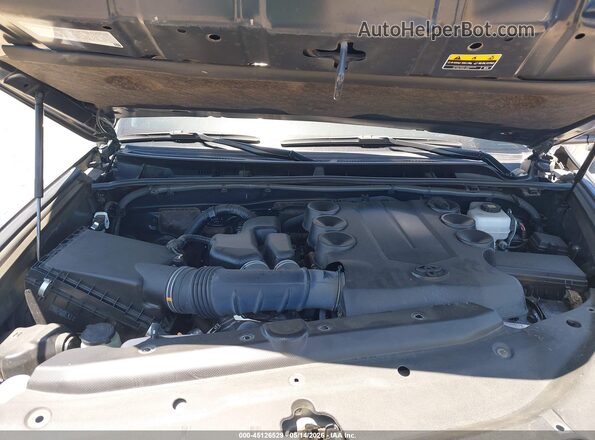 JTERU5JR3R6256046 2024 TOYOTA 4RUNNER Gray Vista trasera