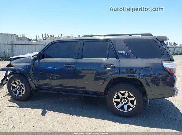 JTERU5JR3R6256046 2024 TOYOTA 4RUNNER Gray Vista interior de 360 grados