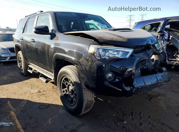JTERU5JRXR6247523 2024 TOYOTA 4RUNNER Black Przód prawy