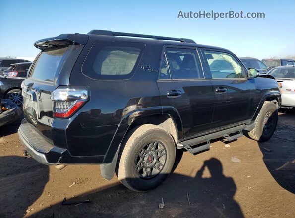 JTERU5JRXR6247523 2024 TOYOTA 4RUNNER Black Tył prawy
