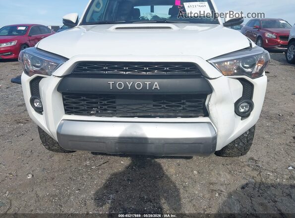 JTERU5JRXR6295555 2024 TOYOTA 4RUNNER White 