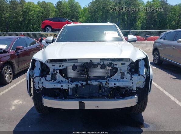 JTEVB5BR6S5020277 2025 TOYOTA 4RUNNER White Widok wnętrza z tyłu