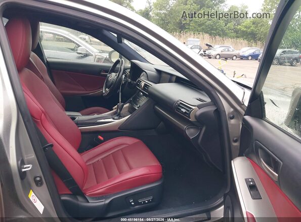 JTHBA1D20J5064694 2018 LEXUS IS 300 Gray Widok wnętrza z przodu