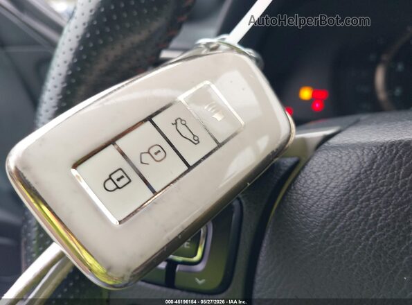 JTHBA1D20J5064694 2018 LEXUS IS 300 Gray Widok deski rozdzielczej