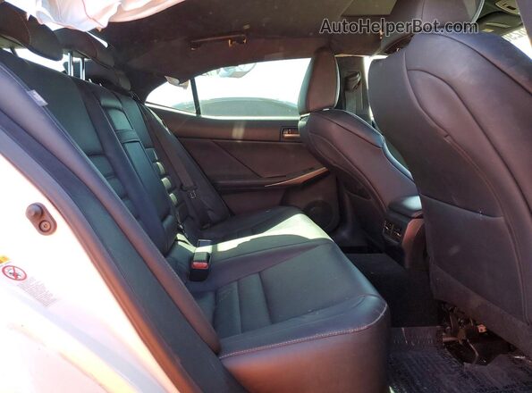 JTHBA1D23J5065886 2018 LEXUS IS White Vista de los asientos traseros