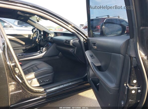 JTHBA1D24H5039470 2017 LEXUS IS 200T Black Widok wnętrza z przodu