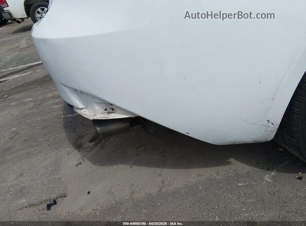 JTHBA1D26G5009224 2016 LEXUS IS 200T White 
