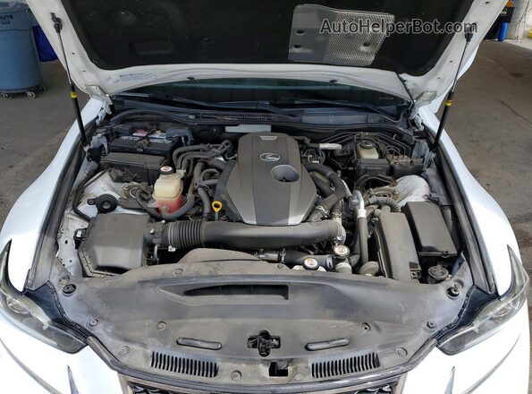 JTHBA1D27J5068810 2018 LEXUS IS White უკანა სალონის ხედი