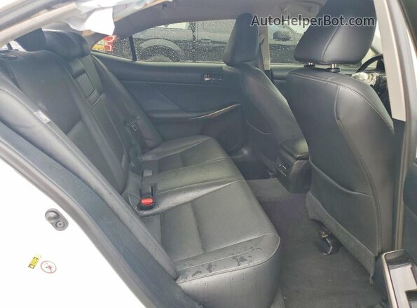 JTHBA1D2XG5005497 2016 LEXUS IS White Rear seats view