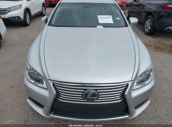 JTHBL5EF3H5145248 2017 LEXUS LS 460 Silver Widok z przodu