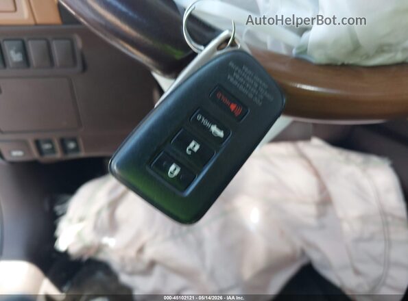JTHBW1GG6H2147650 2017 LEXUS ES 300H Белый Вид панели приборов