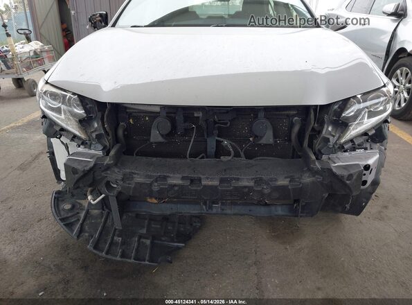 JTHBW1GG8G2106483 2016 LEXUS ES 300H Silver Вид спереду