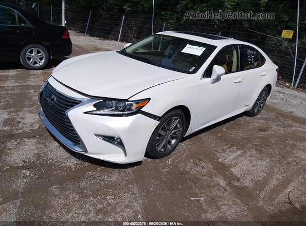 JTHBW1GGXH2145481 2017 LEXUS ES 300H White Front left