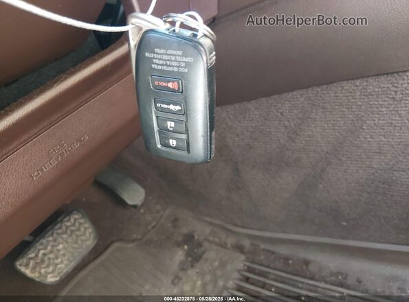 JTHBW1GGXH2145481 2017 LEXUS ES 300H White Dashboard view