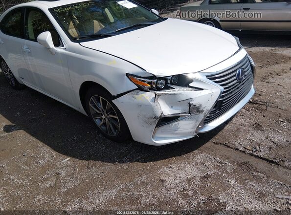 JTHBW1GGXH2145481 2017 LEXUS ES 300H White Front view