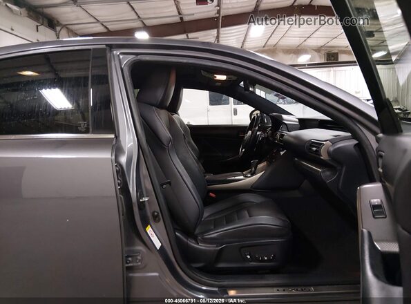 JTHC81D27J5029697 2018 LEXUS IS 300 Gray Front interior view