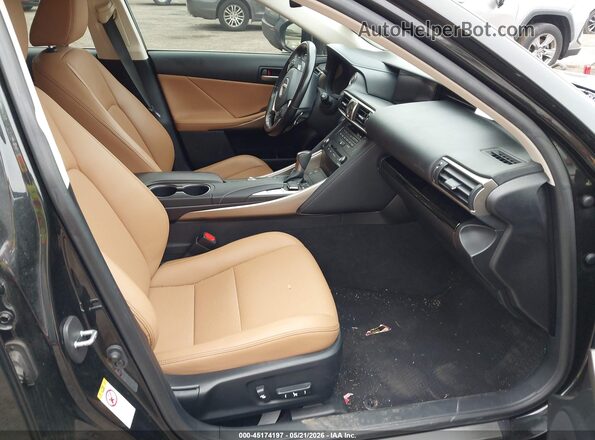 JTHC81D28J5028283 2018 LEXUS IS 300 Black წინა სალონის ხედი