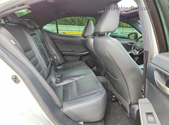 JTHC81D2XK5035169 2019 LEXUS IS Белый 
