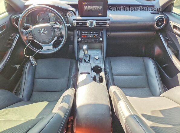 JTHCA1D24M5115008 2021 LEXUS IS White Вид панелі приладів