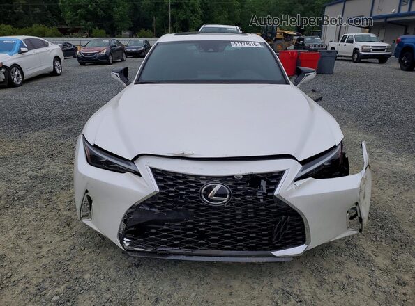 JTHCA1D2XR5132340 2024 LEXUS IS White Դիմացի տեսք