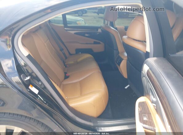 JTHCL5EF8G5027067 2016 LEXUS LS 460 Black VIN კოდის სტიკერის ხედი